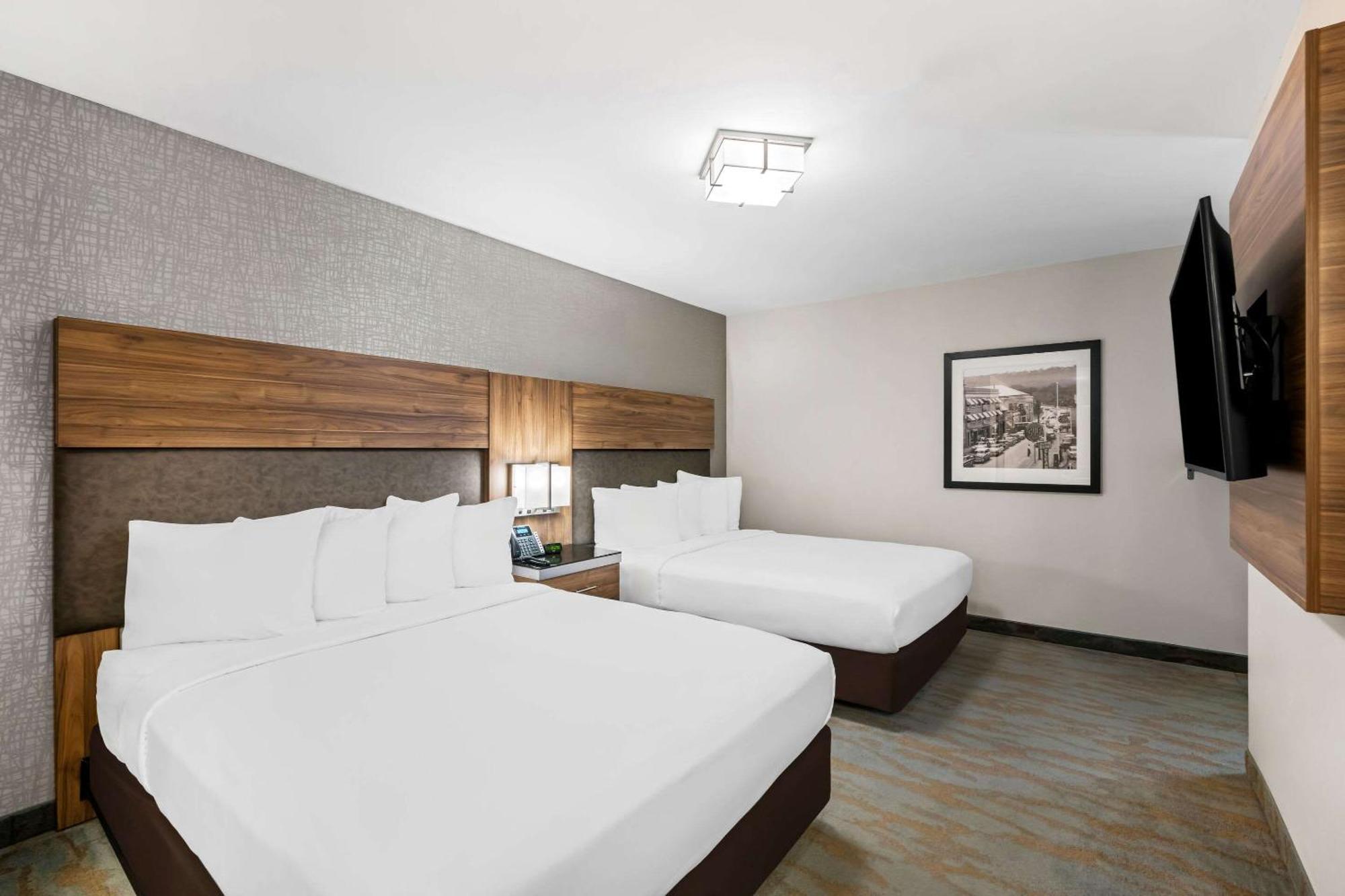 The Penn Stroud, Stroudsburg - Poconos, Ascend Hotel Collection Exterior foto